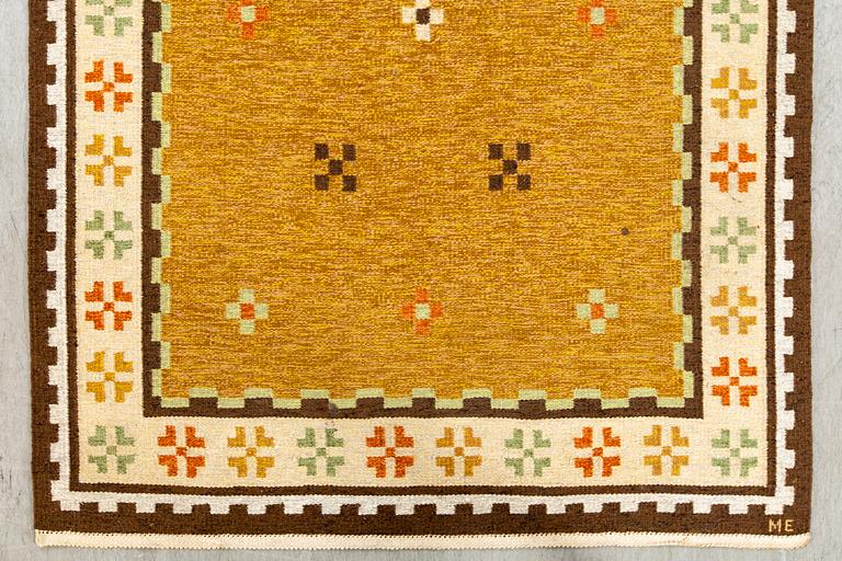 Matta rölakan 1900-talets mitt signerad ME ca 245 x 169 cm.