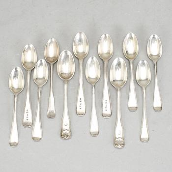 TESKEDAR, 12st, silver, bla Jacob Möller, Malmö, 1813. Vikt ca 202g.