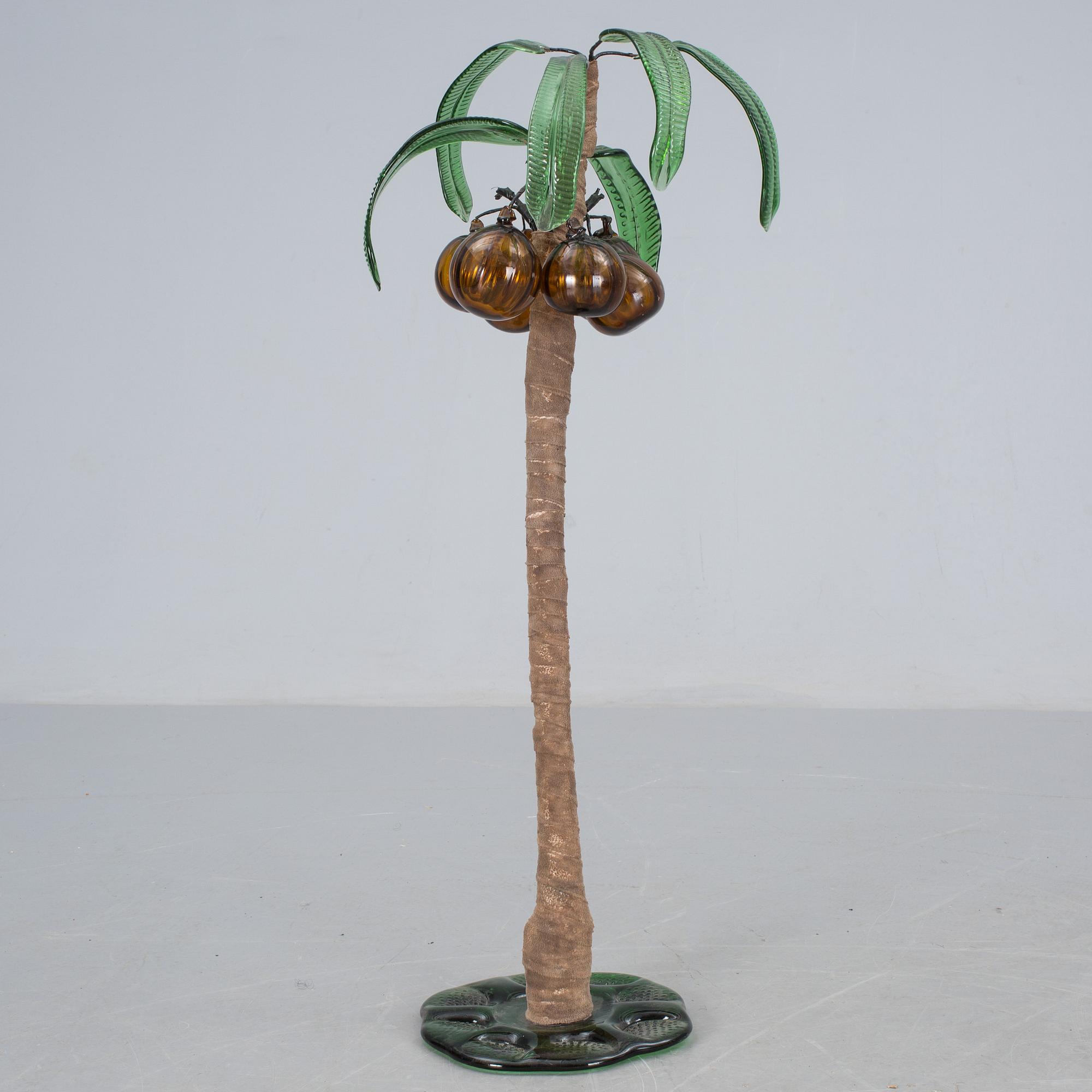 DEKORATIONSPALM, glas, trä och väv, 1900-talets andra hälft.