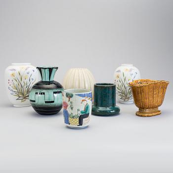 SAMLING SVENSK KERAMIK, 7 delar, bla Ilse Claesson och Gunnar Nylund, 1930-60-tal.