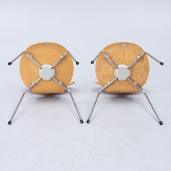 Arne Jacobsen, Chairs, a pair, "Ant", Fritz Hansen, Denmark, 1985.