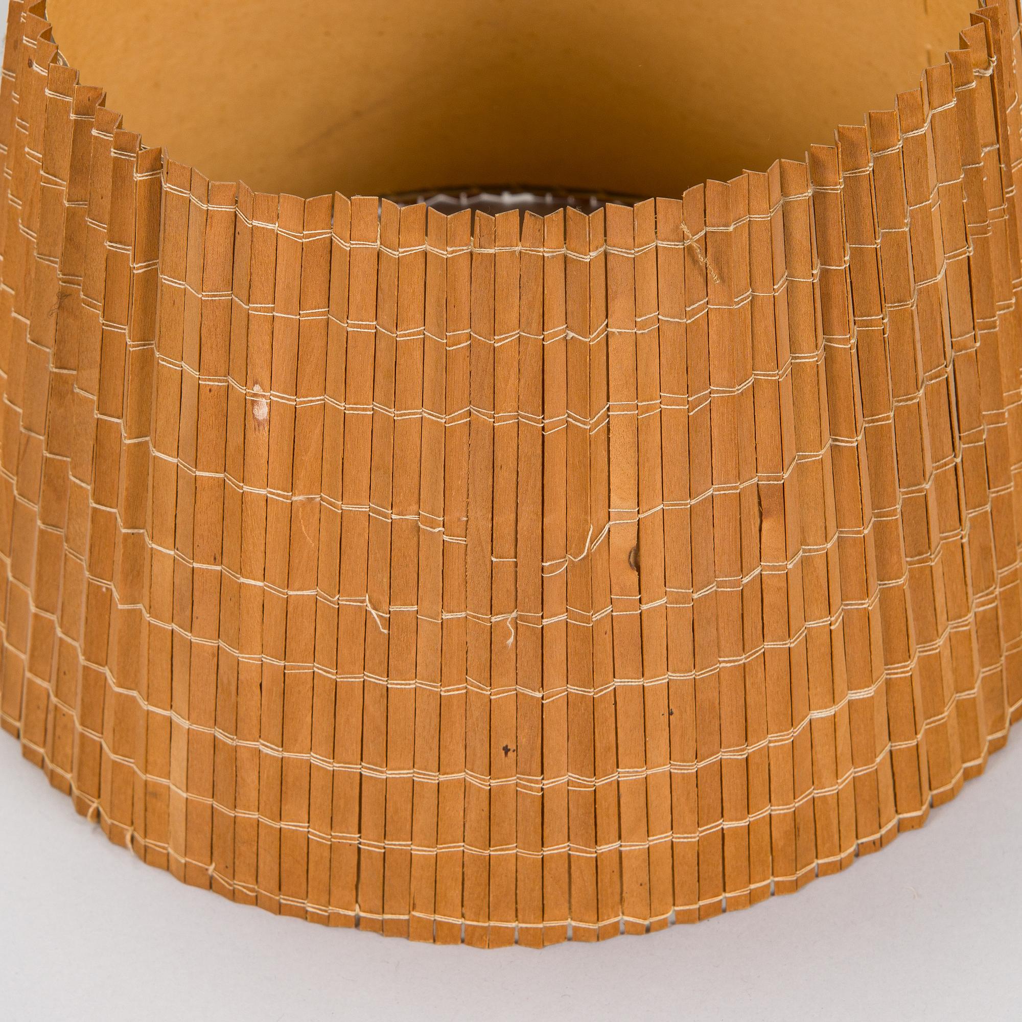 Paavo Tynell, taklampa, modell 6385/6 för Taito. Beställningsarbete 1938.