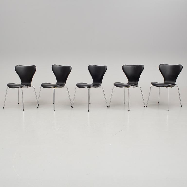 ARNE JACOBSEN, stolar, 5 stycken, "Sjuan", Fritz Hansen, 1900/2000-tal.