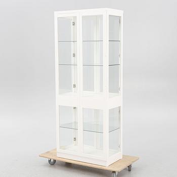 Tomas Jelinek & Karin Mobring, vitrinskåp, "Stockholm", IKEA.