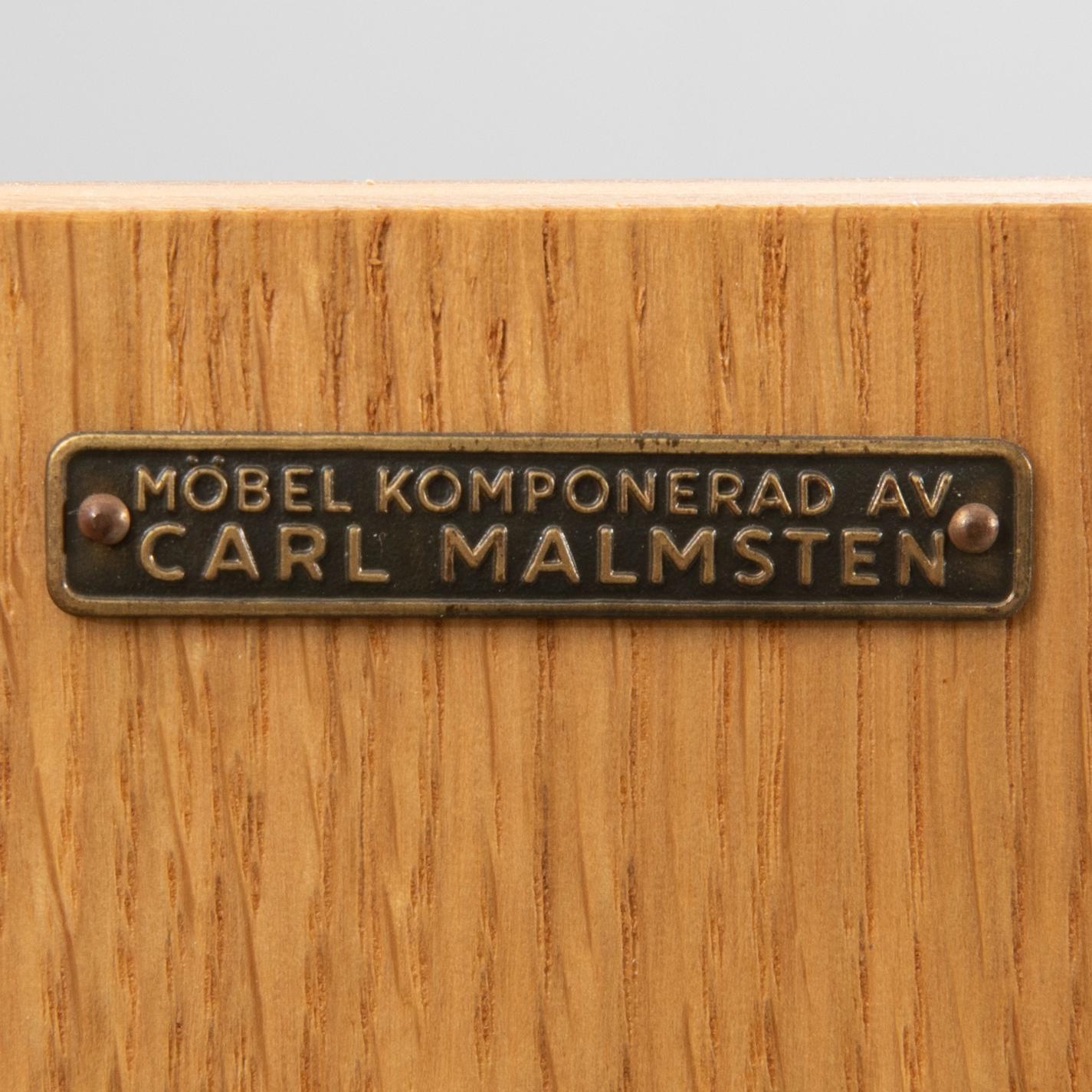 Carl Malmsten, skåp "Oktober" 1900-talets mitt/andra hälft.