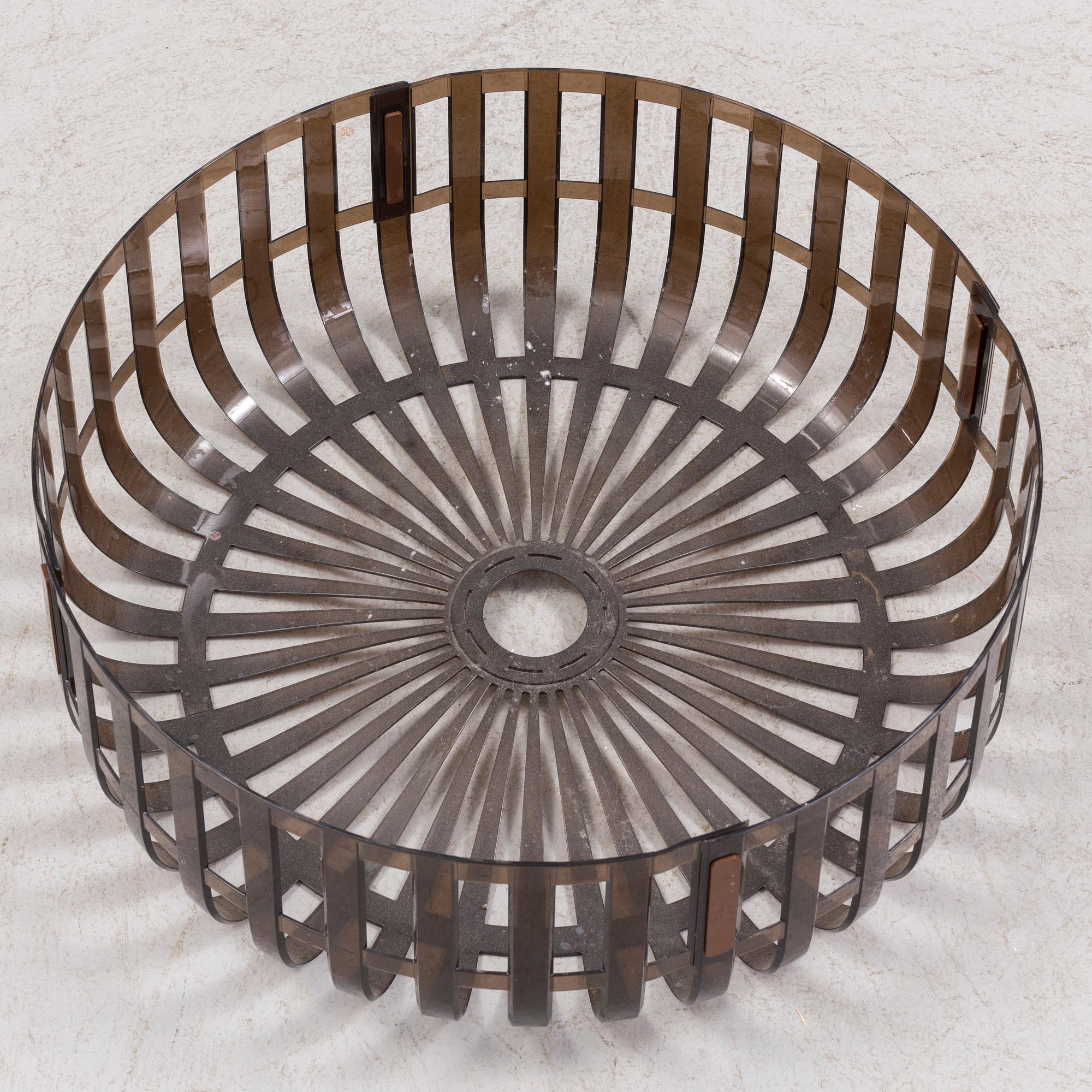 A coffe table "Panier", Ronan and Erwan Bouroullec forr Kartell.