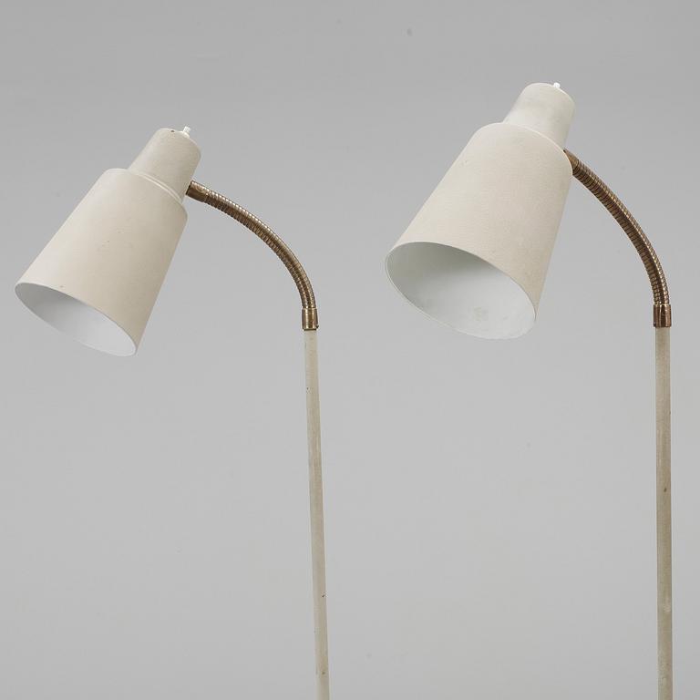 GOLVLAMPOR, ett par, 1950-tal.