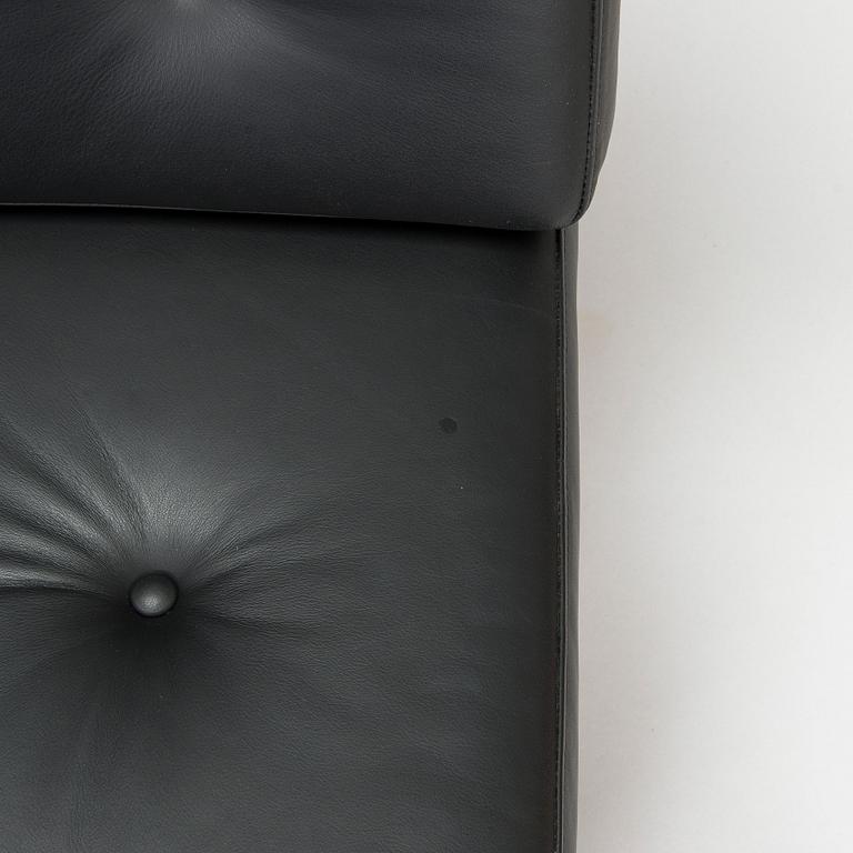 Carl Gustaf Hiort af Ornäs, a 1950s 'Åre' sofa for Puunveisto Oy - Wood work Ltd.