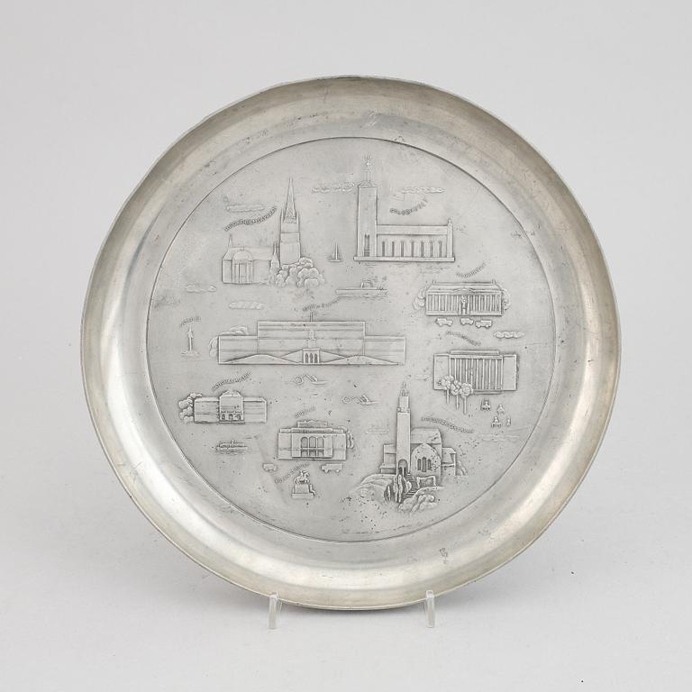 A pewter dish by Firma Svenskt Tenn, Stockholm, 1940.