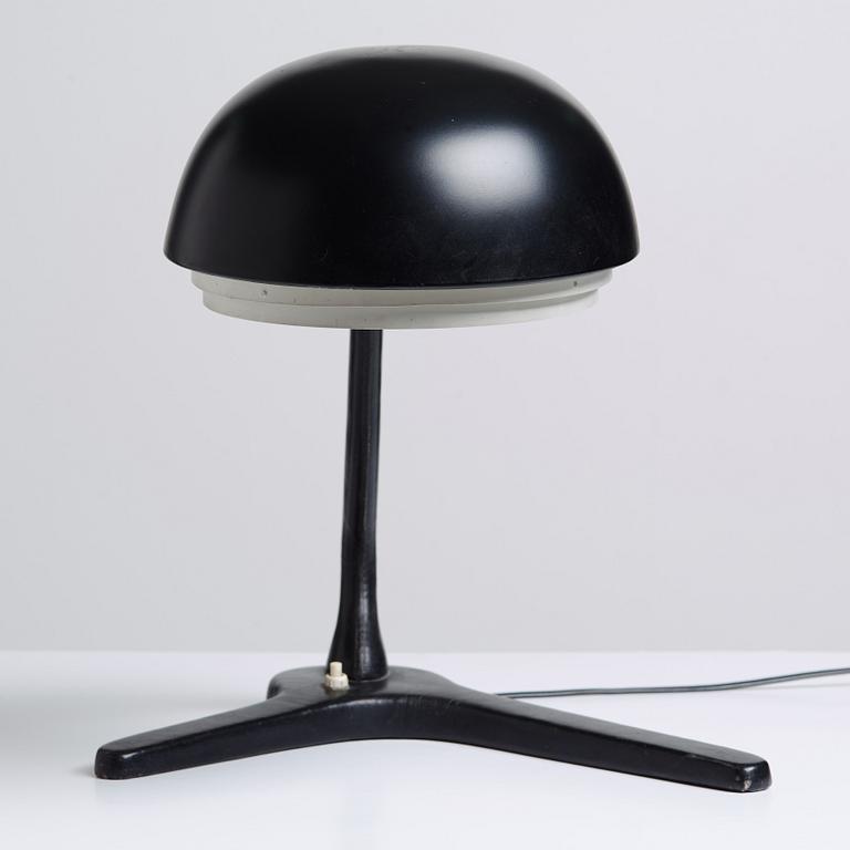 ALVAR AALTO, bordslampa, Valaistustyö, Finland 1950-tal, modell A 704.