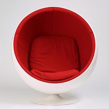 Eero Aarnio, a "Ball Chair", Adelta, Finland, post 1996.