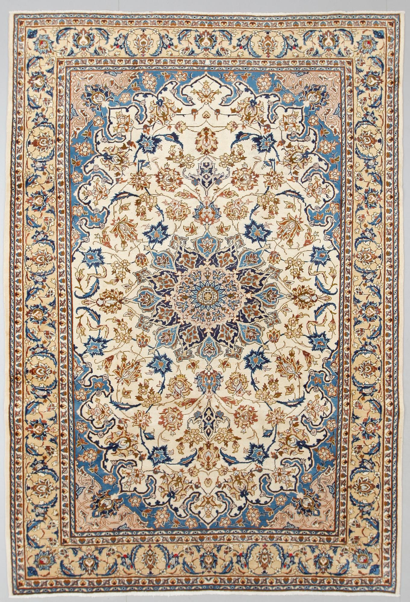 MATTA, Nadjafabad, ca 340 x 232 cm.