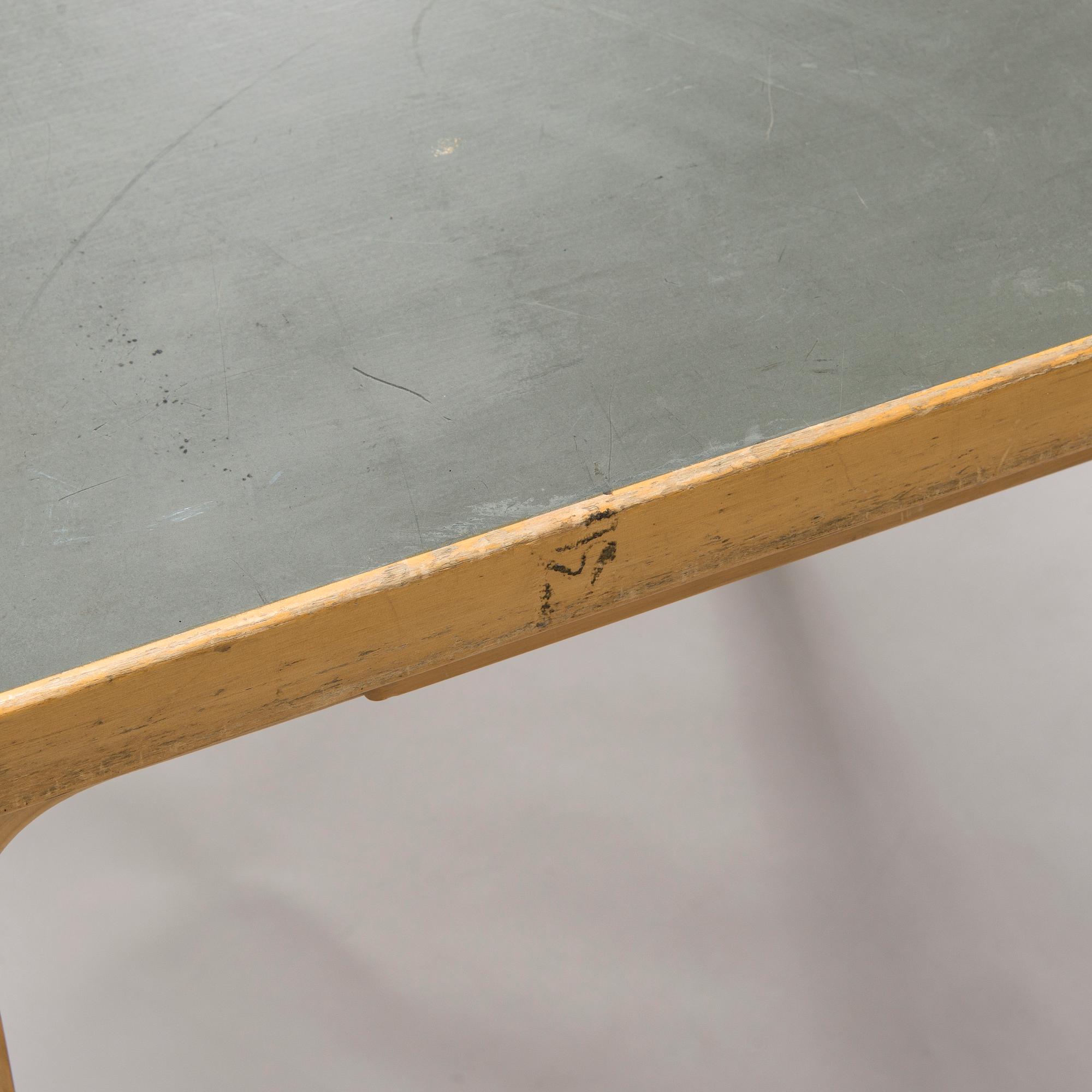 Alvar Aalto, bord, O.Y. Huonekalu- ja Rakennustyötehdas A.B. 1900-talets mitt.