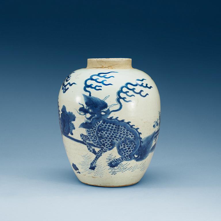 A blue and white Transitional jar, 17th Century.