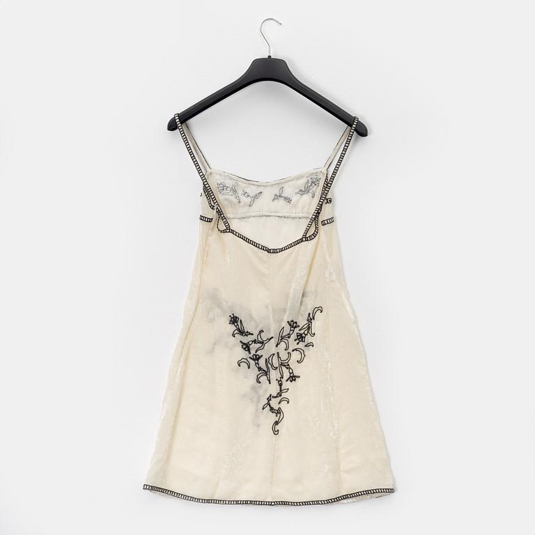 Prada, klänning med strumpbyxor, storlek 40.