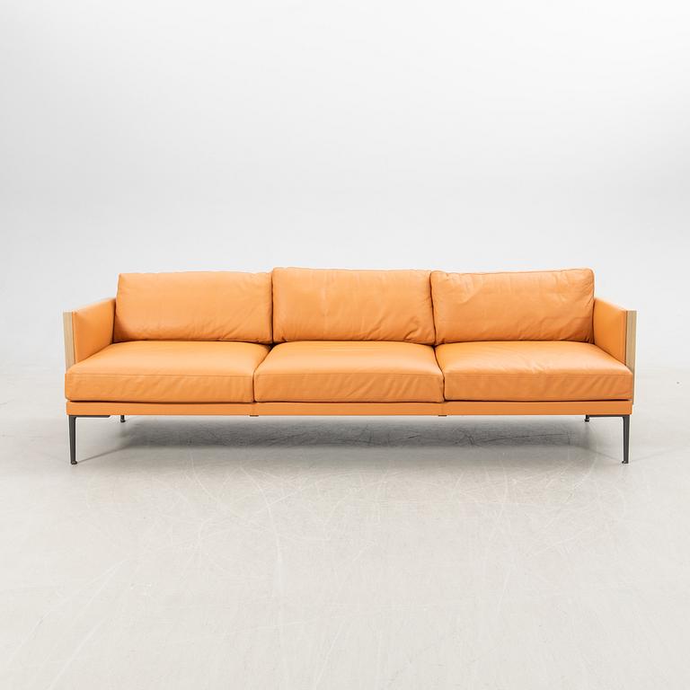 Jean-Marie Massaud soffa "Steeve" för Arper 2015.