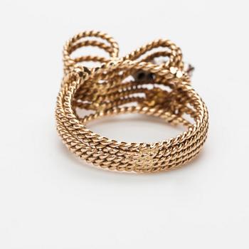 RING, 18K guld med 5 åttkantslipade slipade diamanter.