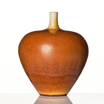 Berndt Friberg, a stoneware vase, Gustavsberg Studio 1971.