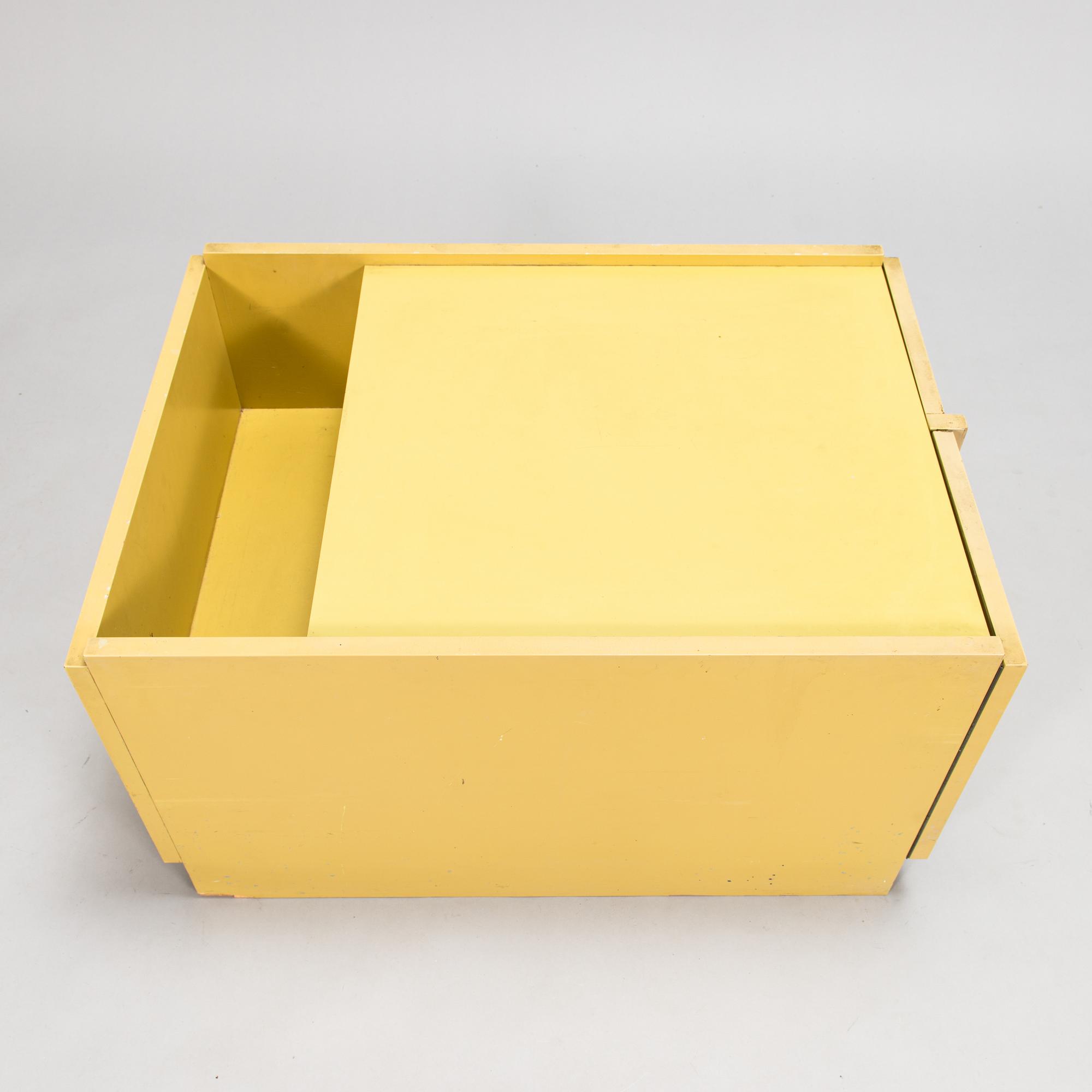 Olavi Hänninen, a 1960's cabinet.