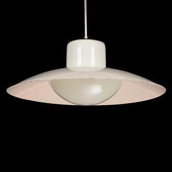 Paavo Tynell, A '1673' pendant lamp for Taito 1940.