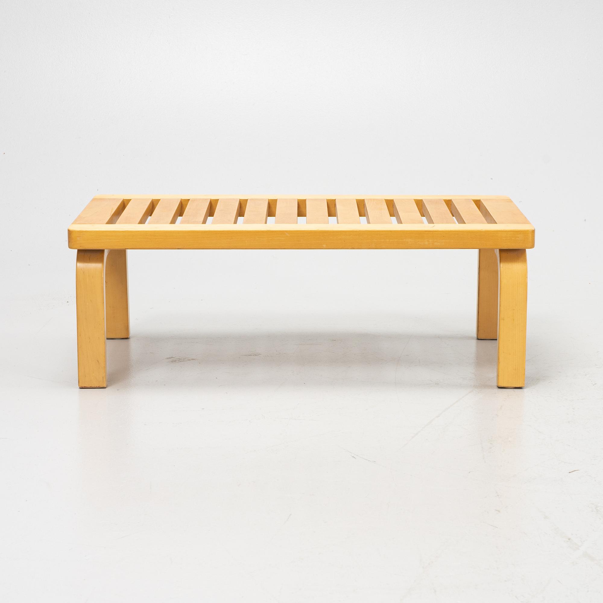 Alvar Aalto, a birch bench, Artek, Finland, second half of the 20th century.