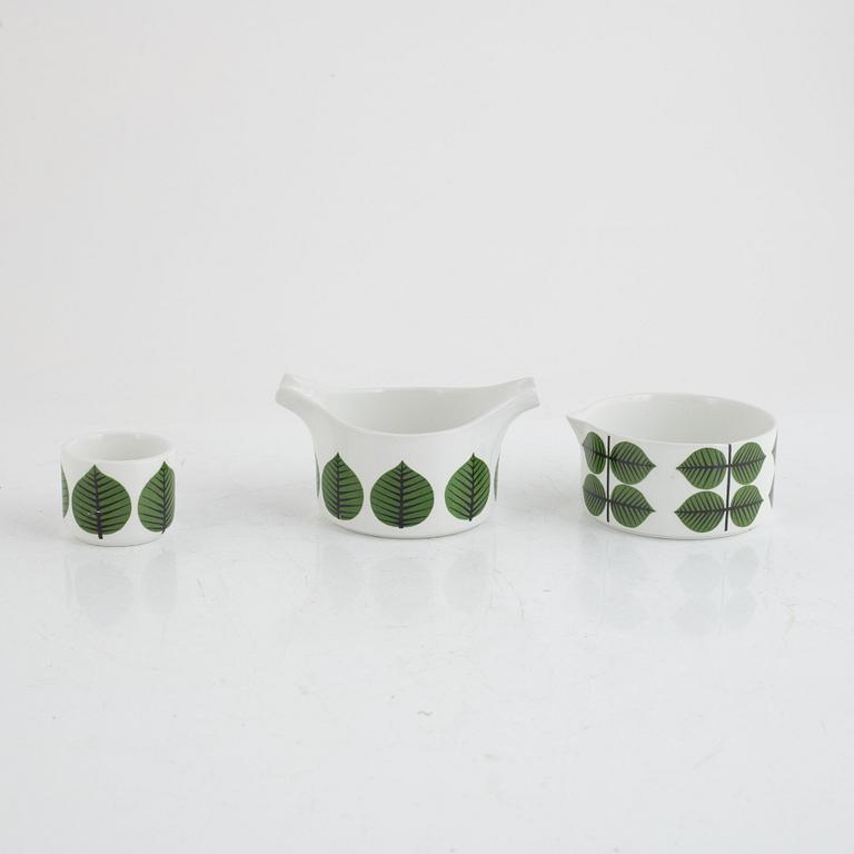 Stig Lindberg, a 59-piece creamware "Berså" dinner service, Gustavsberg, 1961-74.