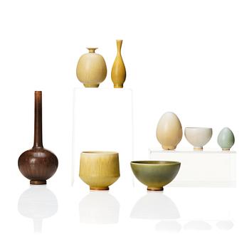 139. Berndt Friberg, a set of 5 stoneware miniature vases and 3 bowls, Gustavsberg studio, Sweden 1957-66.