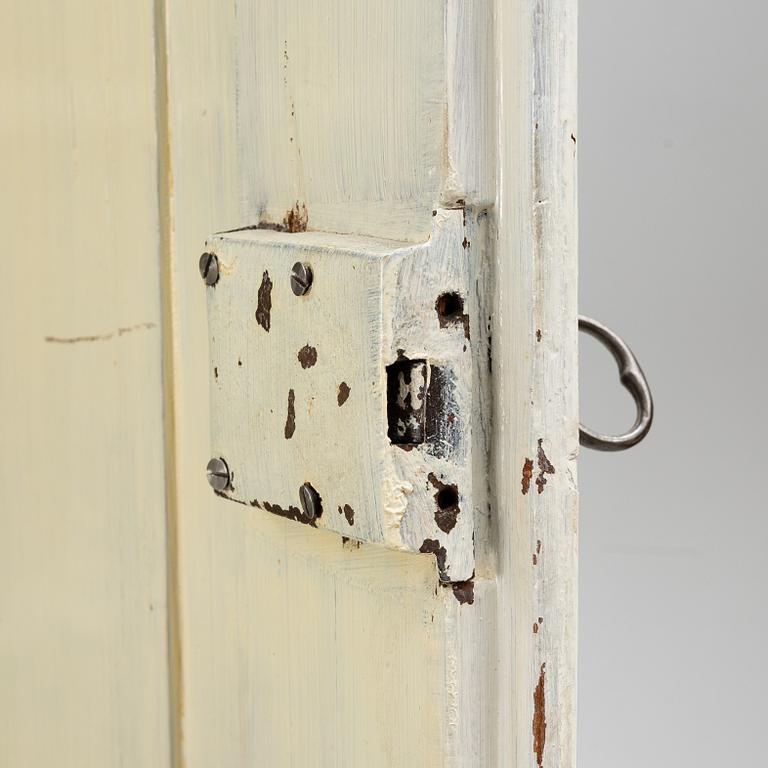 A late Gustavian cabinet, circa 1800.