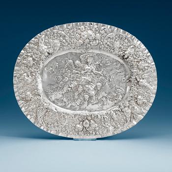 812. A Swedish early 18th century silver sweet-dish, marks of Wolter Siewers, Norrköping 1710.