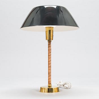 Lisa Johansson-Pape, pöytävalaisin, "Senator", Orno. Muotoiltu 1947.