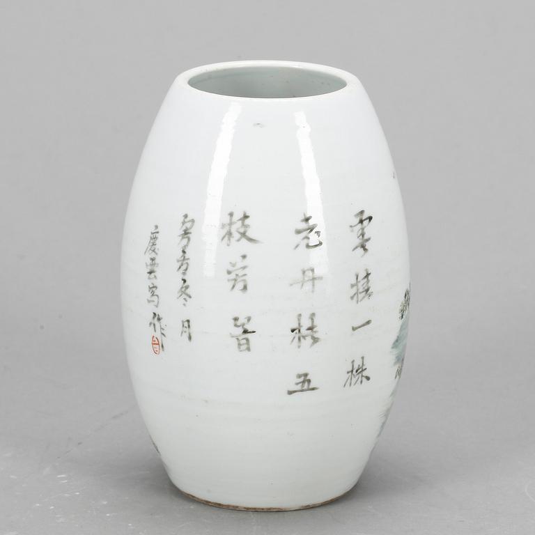 VAS, porslin, Kina, sannolikt republik (1912–1949).