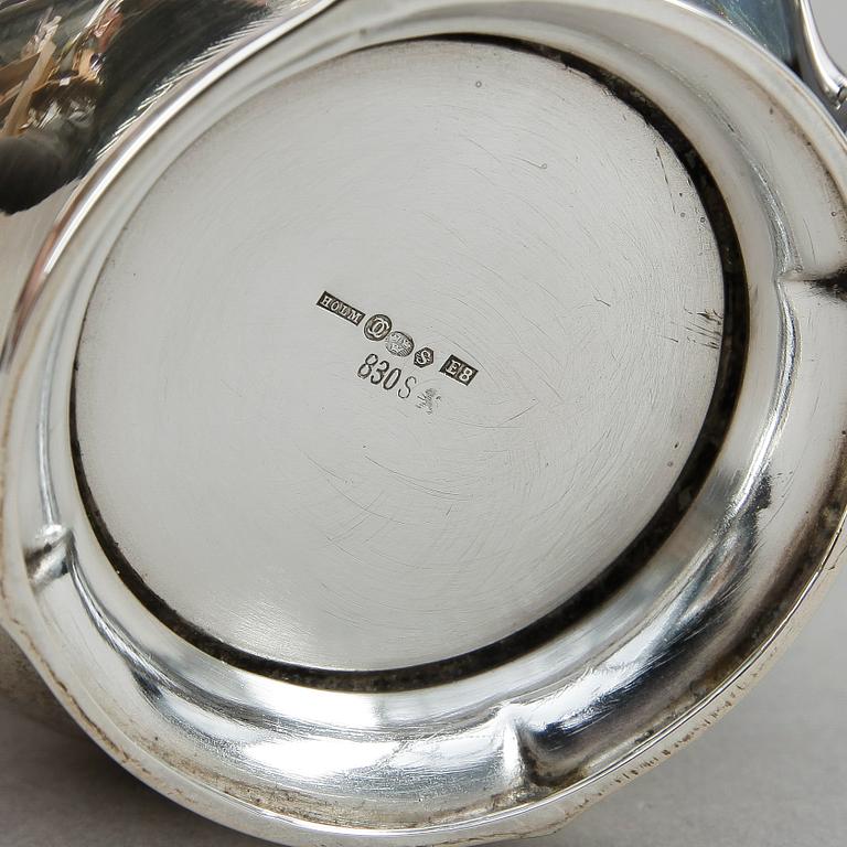 KAFFESERVIS, 3 delar, silver, Holms Juvelerare-& Guldsmedsaffär, Karlskrona, 1931. Vikt ca 959g.