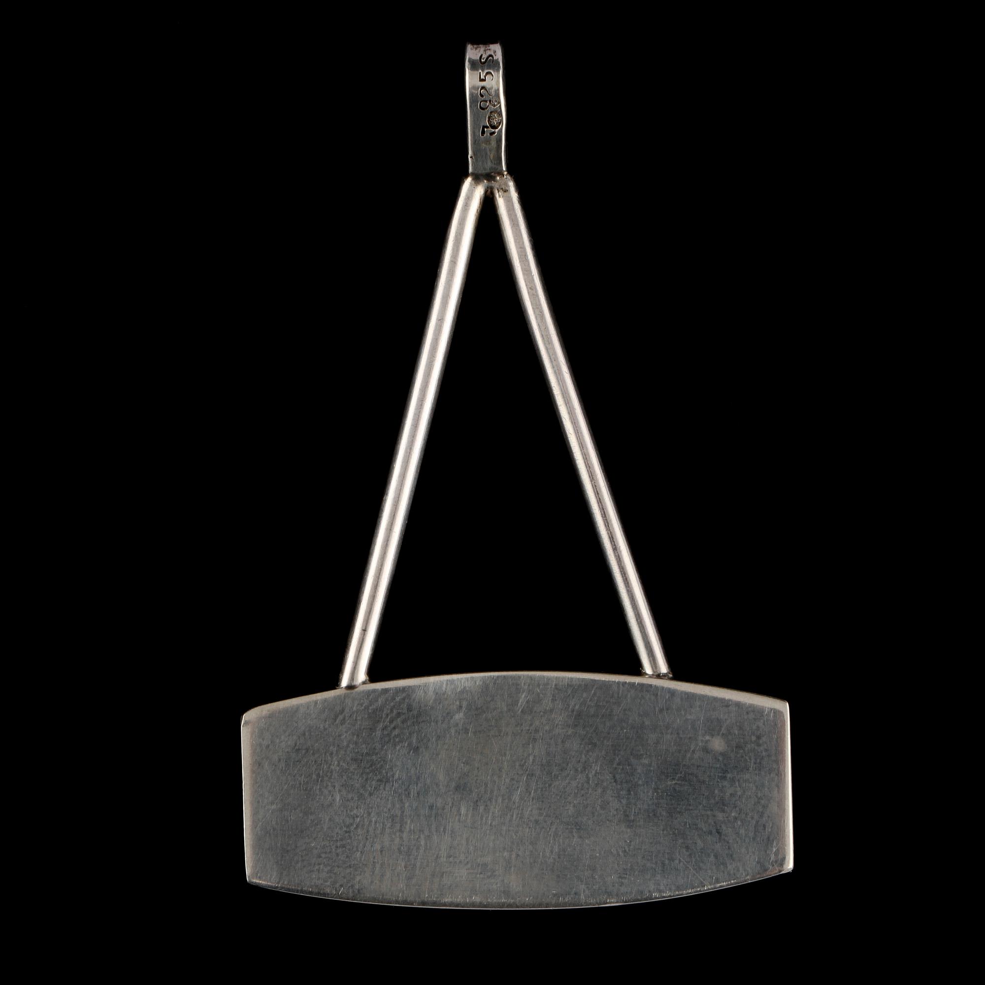 HÄNGE, sterlingsilver med pärlemor, importstämplat. Vikt 10 g.