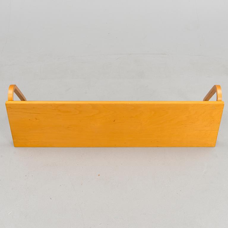 A mid 20th Century '112B' shelf for Artek.