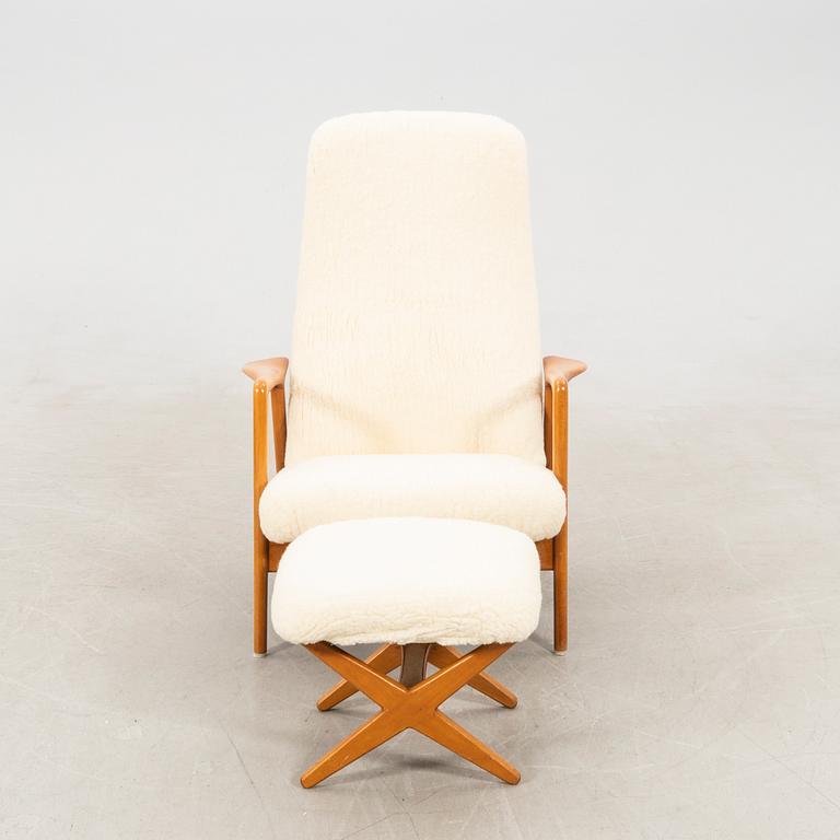 Alf Svensson, armchair with footstool "Contour-Set 327" Bra Bohag Ljungs industrier, 1950s.