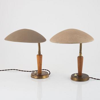 Bertil Brisborg, a pair of table lamps, model "32745", Nordiska Kompaniet, 1940s-1950s.