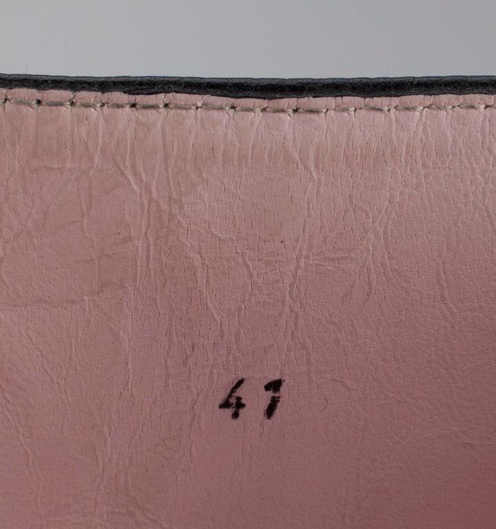 SKOR, "Gracie", Minna Parikka.