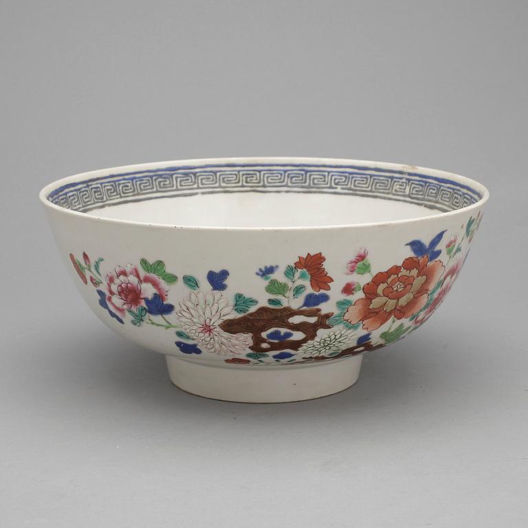 BÅLSKÅL, porslin, Qianlong, Kina 1700-tal.