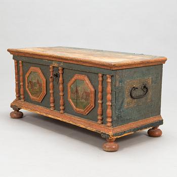 An 18th century Baroque style cassone/ chest.