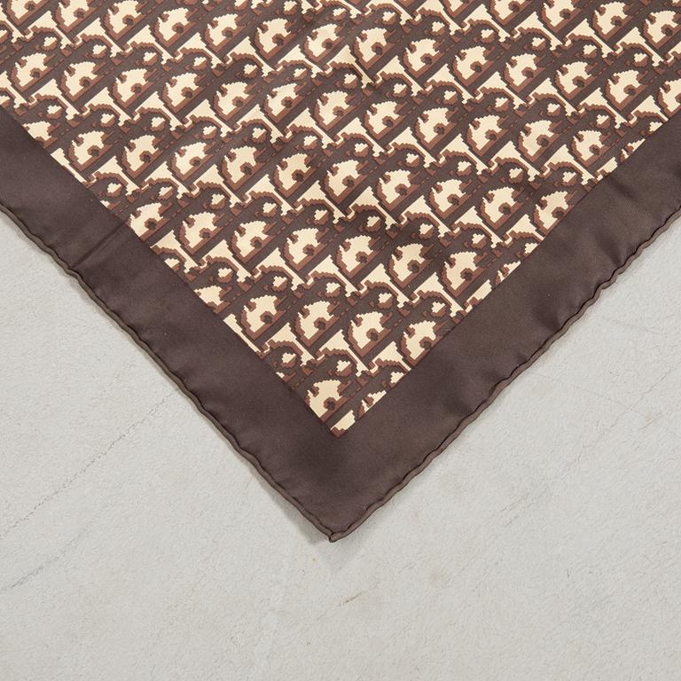 Christian Dior scarfar 2 st vintage.