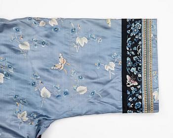 A lavender blue embroidered silk female informal robe, late Qing dynasty, 19th century.
