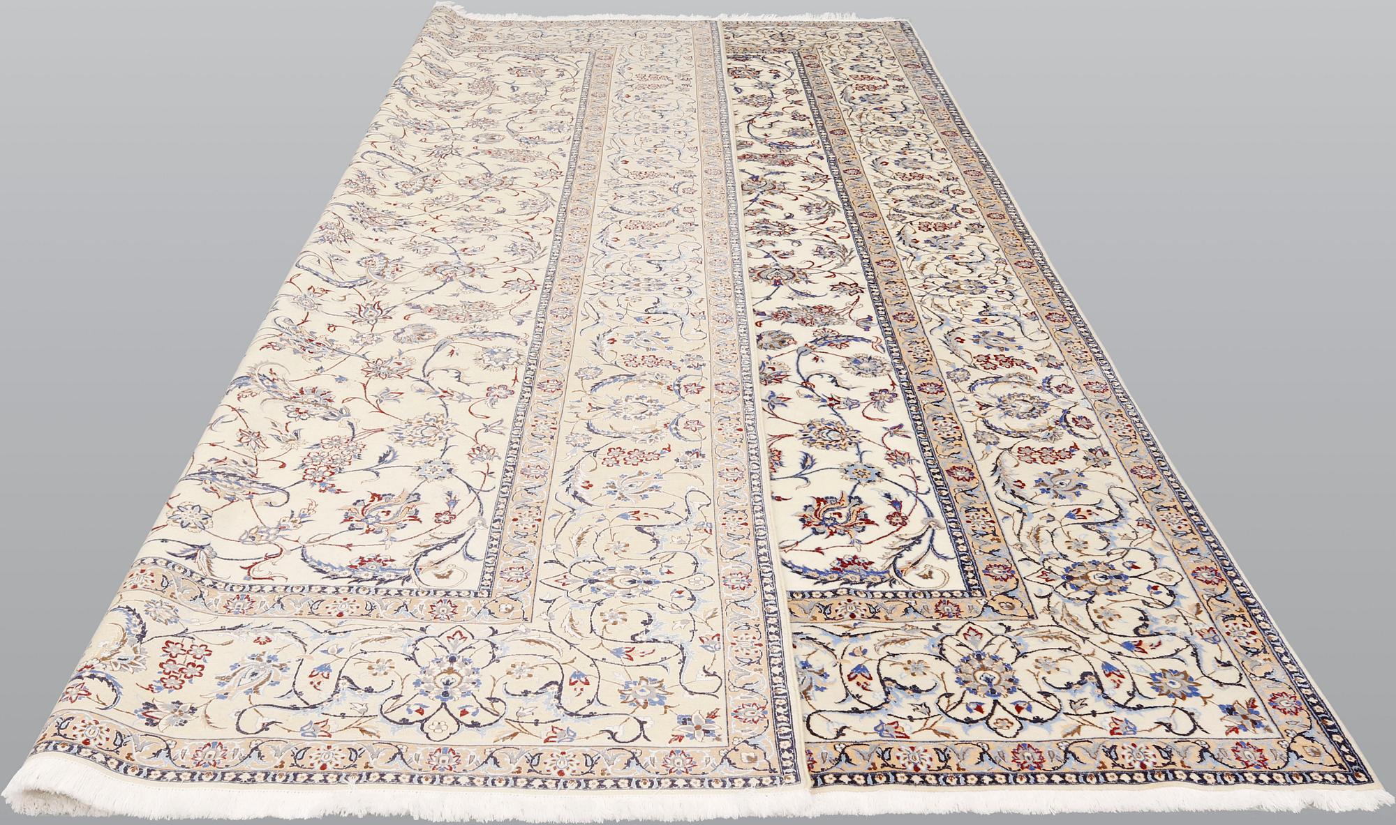 Matta, Nain, part silk, sk 4 LAA, 360 x 252 cm.