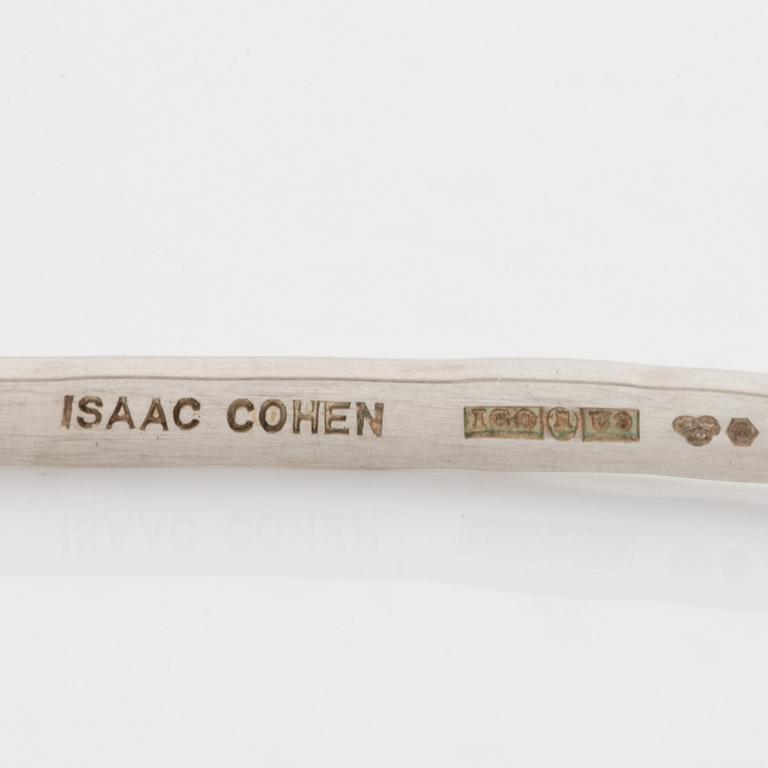 Isaac Cohen, silver necklace.