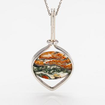 Elis Kauppi, A sterling silver and moss agate necklace. Kupittaan kulta, TUrku 1961.