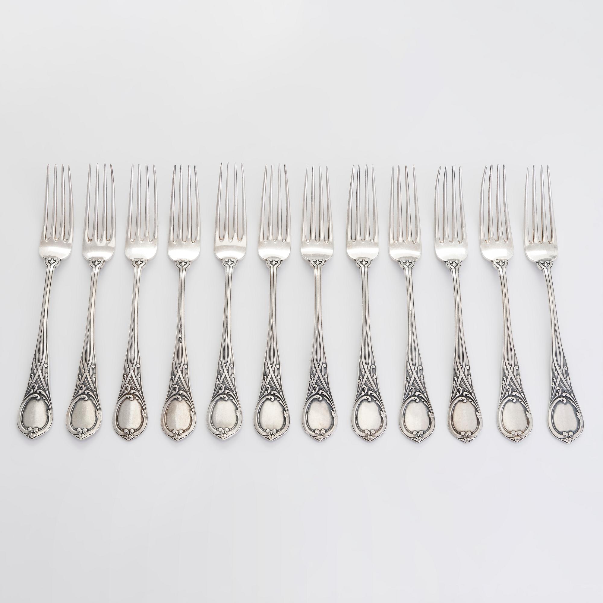 Br. Grachev, bestickuppsättning, 34 st, silver, med hovleverantörsstämpel, S:t Petersburg 1898.