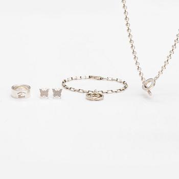 Gucci, A pair of earrings, bracelet, ring and necklace made of sterling silver. Marked Gucci, Made in Italy.