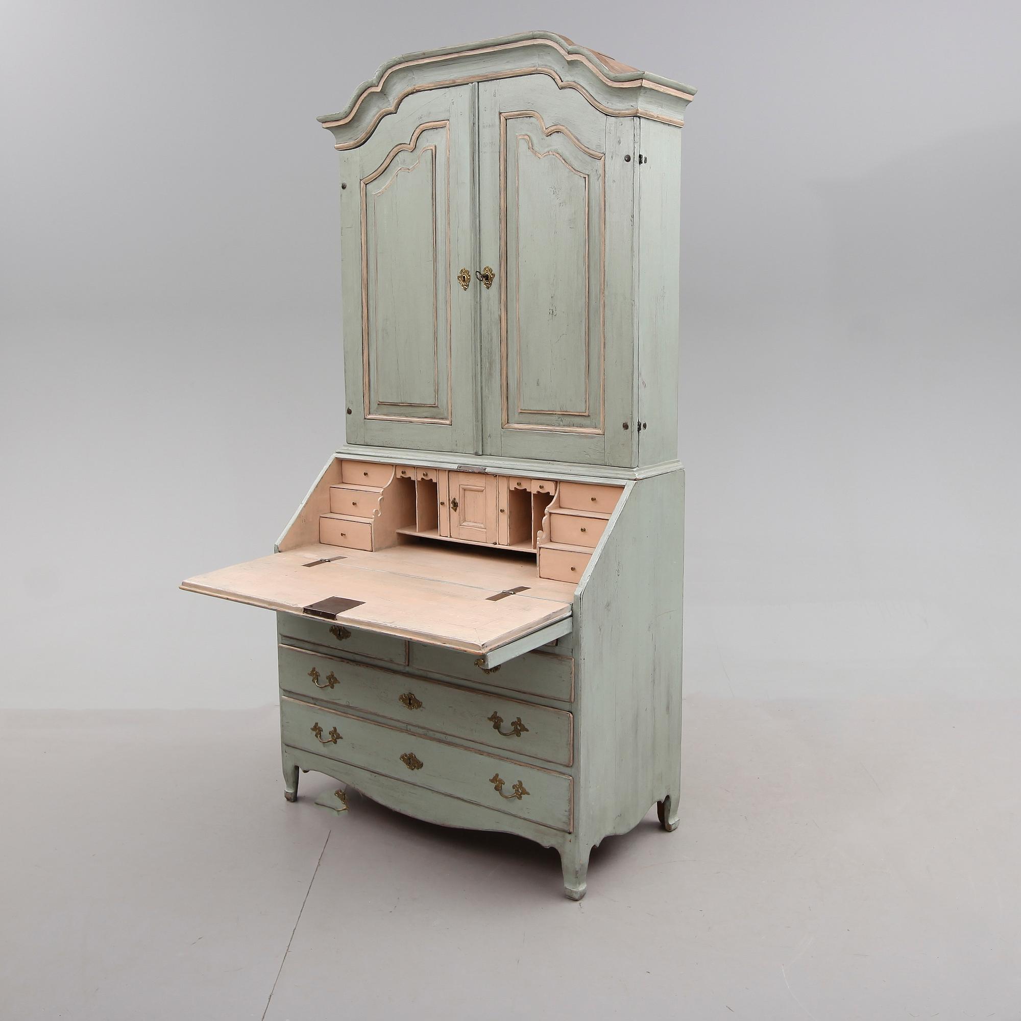 SKRIVSKÅP, rokoko, 1700-tal.