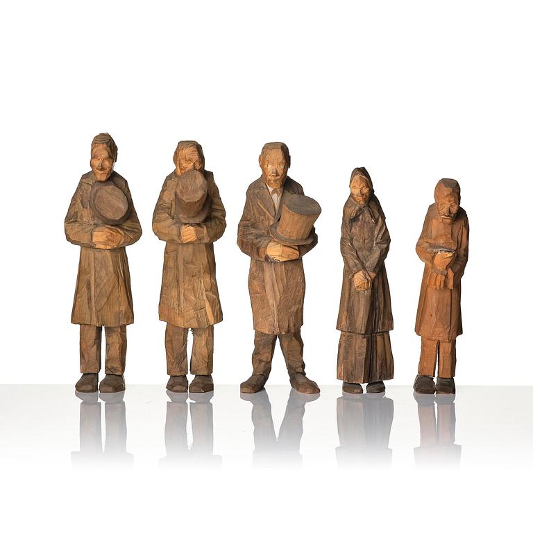 Axel Petersson Döderhultarn, "Begravning" (= The funeral) (7 pieces).