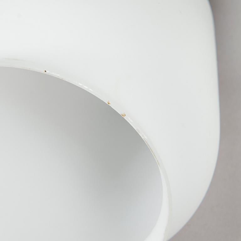 Taklampa, modell K3-74 för Idman 1900-talets mitt.