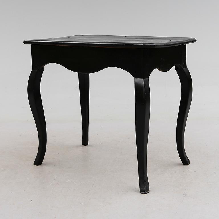 BORD, rokoko, 1700-talets andra hälft.